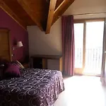 Hotell Casa Chuldian Sahun
