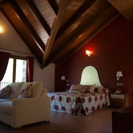 Hotel Casa Chuldian 3*