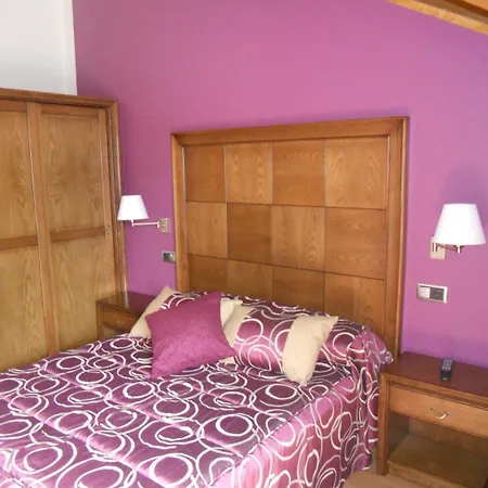 Hotel Casa Chuldian 3*