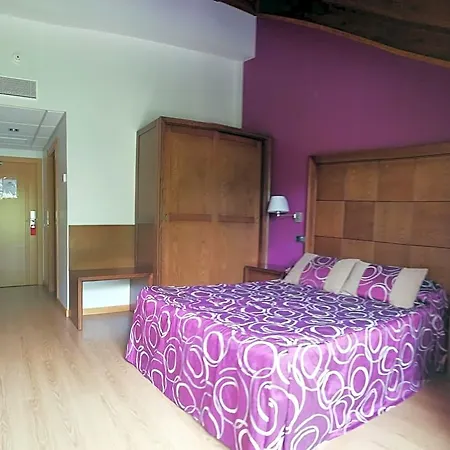 Casa Chuldian Hotel 3*