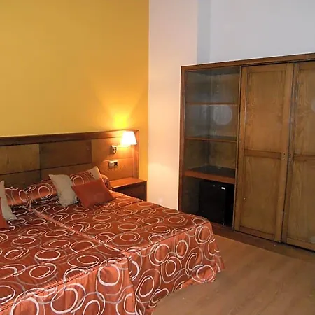 Hotel Casa Chuldian 3*