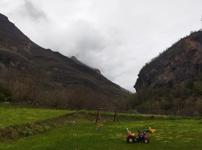 Hotell Casa Chuldian Sahun